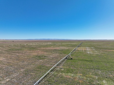 70785 Old Experiment Ln, Burns, OR 97720 - photo 5