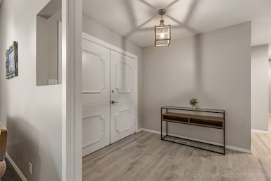 6410 E 53rd St, Tulsa, OK 74135 - photo 7