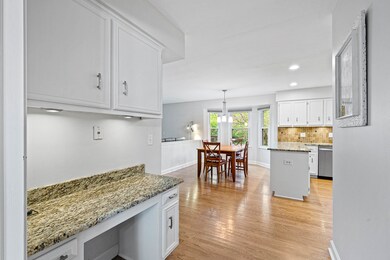 587 Bovidae Cir, Naperville, IL 60565 - photo 6