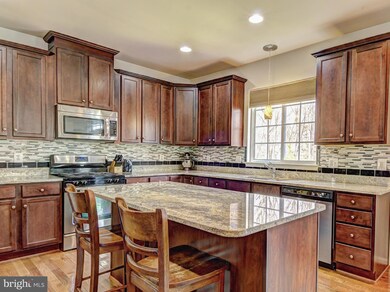 44010 Swift Fox Dr, California, MD 20619 - photo 2