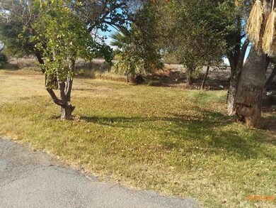 220 N 12th Ave, Yuma, AZ 85364 - photo 2