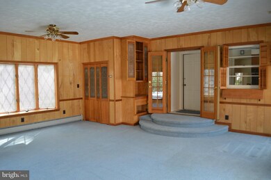 1128 Custis St, Alexandria, VA 22308 - photo 5