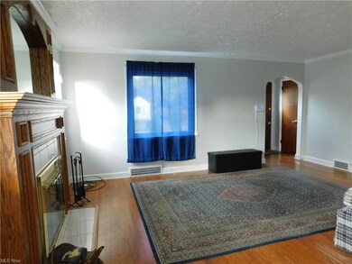 2010 Spring Ave NE, Canton, OH 44714 - photo 5