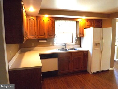 16 Evening Star Ln, Martinsburg, WV 25404 - photo 5