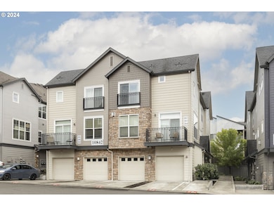 10842 NE Red Wing Way unit 203, Hillsboro, OR 97006 - photo 2