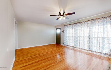 6306-Manse-Dr-11102020-007