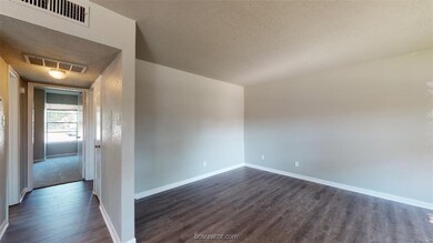 3800 E 29th St unit 17, Bryan, TX 77802 - photo 4