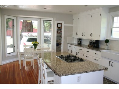 Kitchen/Nook