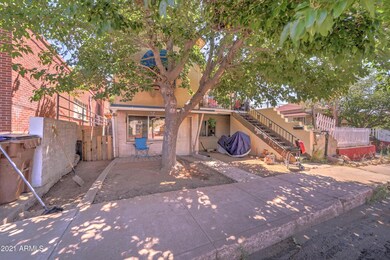 263 S Sutherland St-2