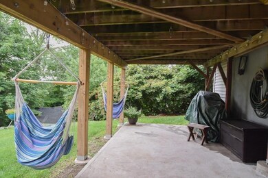 8 Stratfield St, Worcester, MA 01604 - photo 4