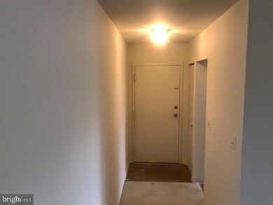 6091 Majors Ln unit 5, Columbia, MD 21045 - photo 2