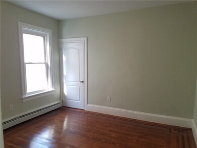 305 Bucklin St, Providence, RI 02907 - photo 7