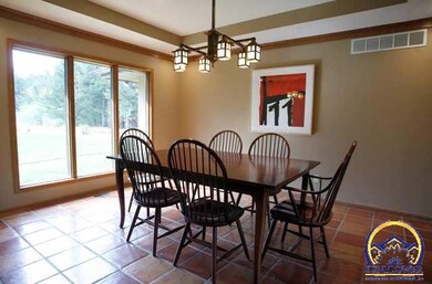 1140 SW Chetopa Trail, Topeka, KS 66615 - photo 6