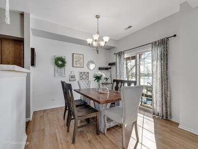 2364 Georgetown Cir unit 52, Aurora, IL 60503 - photo 6