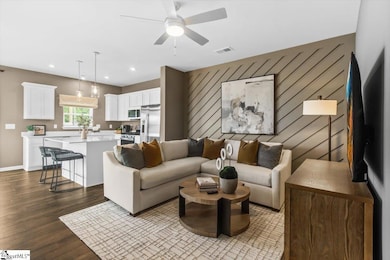 123 Randwick Ln, Greer, SC 29651 - photo 4