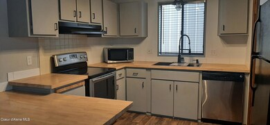 561 8th St, Mullan, ID 83846 - photo 3