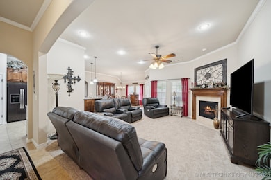 14722 Jordan Ct, Glenpool, OK 74033 - photo 6