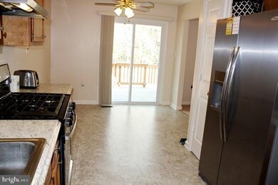 1110 Kings Crest Dr, Stafford, VA 22554 - photo 7