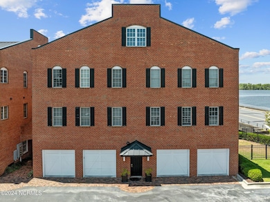 Ground floor attached garage