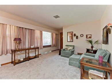 3301 Sue Ln NW, Cedar Rapids, IA 52405 - photo 3