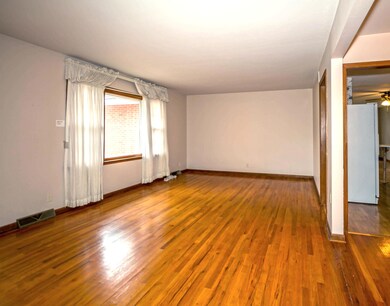 507 Laurel Dr, Columbia, MO 65203