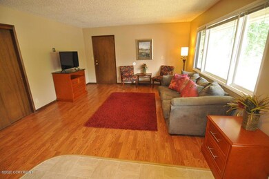 7420 Branche Dr unit B, Anchorage, AK 99518 - photo 2