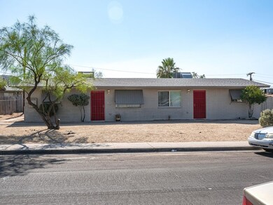 10035-North-11th-Avenue-00003