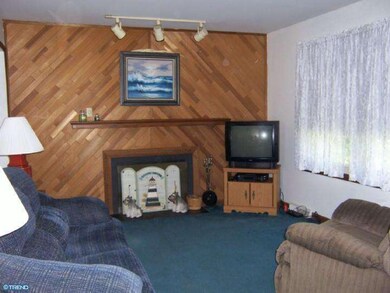 726 Walnut Ave, Lindenwold, NJ 08021 - photo 3