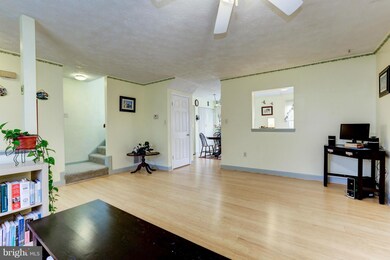 18634 Winding Creek Place, Germantown, MD 20874 - photo 6