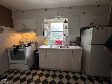 1425 Sharon Ave, Indianapolis, IN 46222 - photo 6