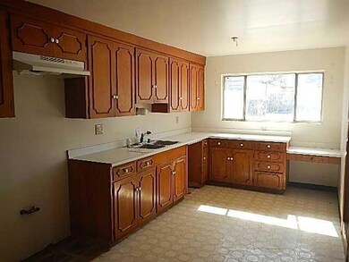 3301 Van Buren Ave, El Paso, TX 79930 - photo 5