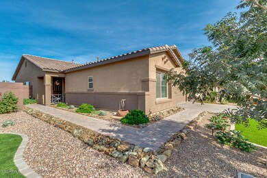 892 Banyan Ave, San Tan Valley, AZ 85140 - photo 5