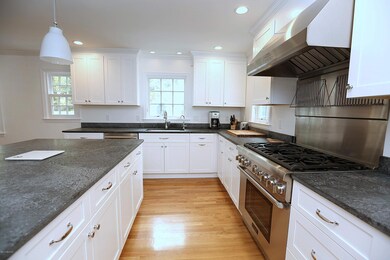 26 Spring St, Greenwich, CT 06878 - photo 7