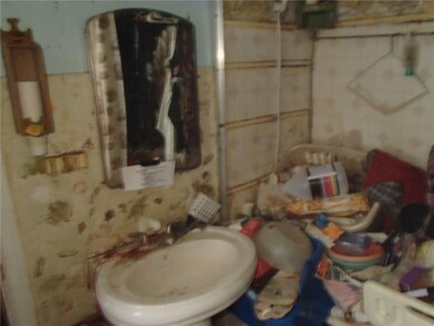 312 N Grant St, Edinburgh, IN 46124 - photo 6