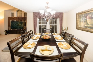 2432 Meadow Creek Dr, Medford, OR 97504 - photo 5