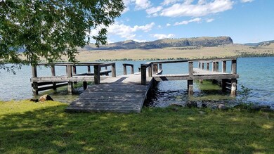 Dock and Frontage