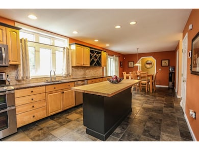 1 Lori Ln, Londonderry, NH 03053 - photo 6