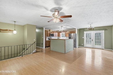 7404 Oxmoor Rd, Knoxville, TN 37931 - photo 5