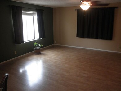 FRONT ROOM