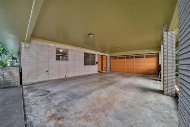 1015 Curtin St, Houston, TX 77018 - photo 3