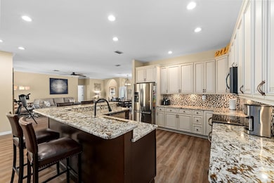 5601 Wellington Dr, Palm Harbor, FL 34685 - photo 4