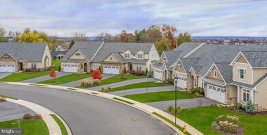 633 Springbrook Dr unit 61, Palmyra, PA 17078 - photo 5