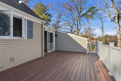 25 Forbes St, Warwick, RI 02886 - photo 7