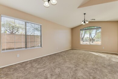 Living/Dining Rm