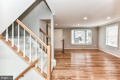 13801 Fount Beattie Ct, Centreville, VA 20121 - photo 5