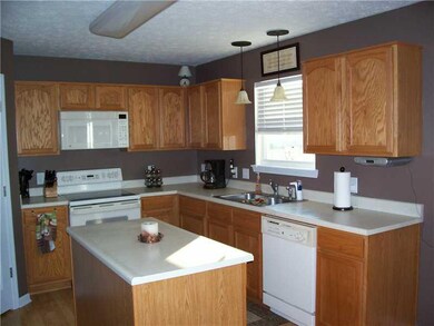 3626 Fieldstone Ln, Plainfield, IN 46168 - photo 6