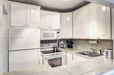 221 SE 9th Ave unit 108, Pompano Beach, FL 33060 - photo 4