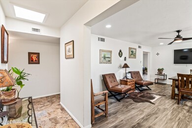 Foyer - Dining Area