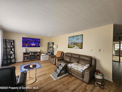 3000 Jones St, Scranton, PA 18505 - photo 3