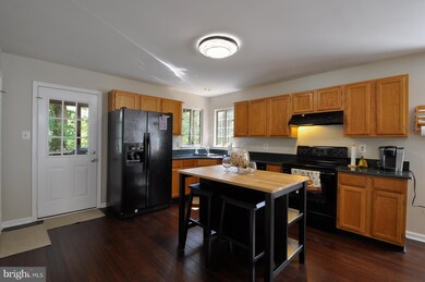 6702 Lakeland Way, Fredericksburg, VA 22407 - photo 4